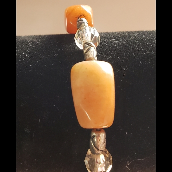 New Handcrafted 6 1/2" Topaz and Silver Beaded Bracelet - Picture 3 of 6